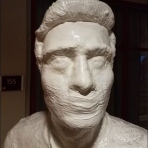 Meet your Posher, Marissa